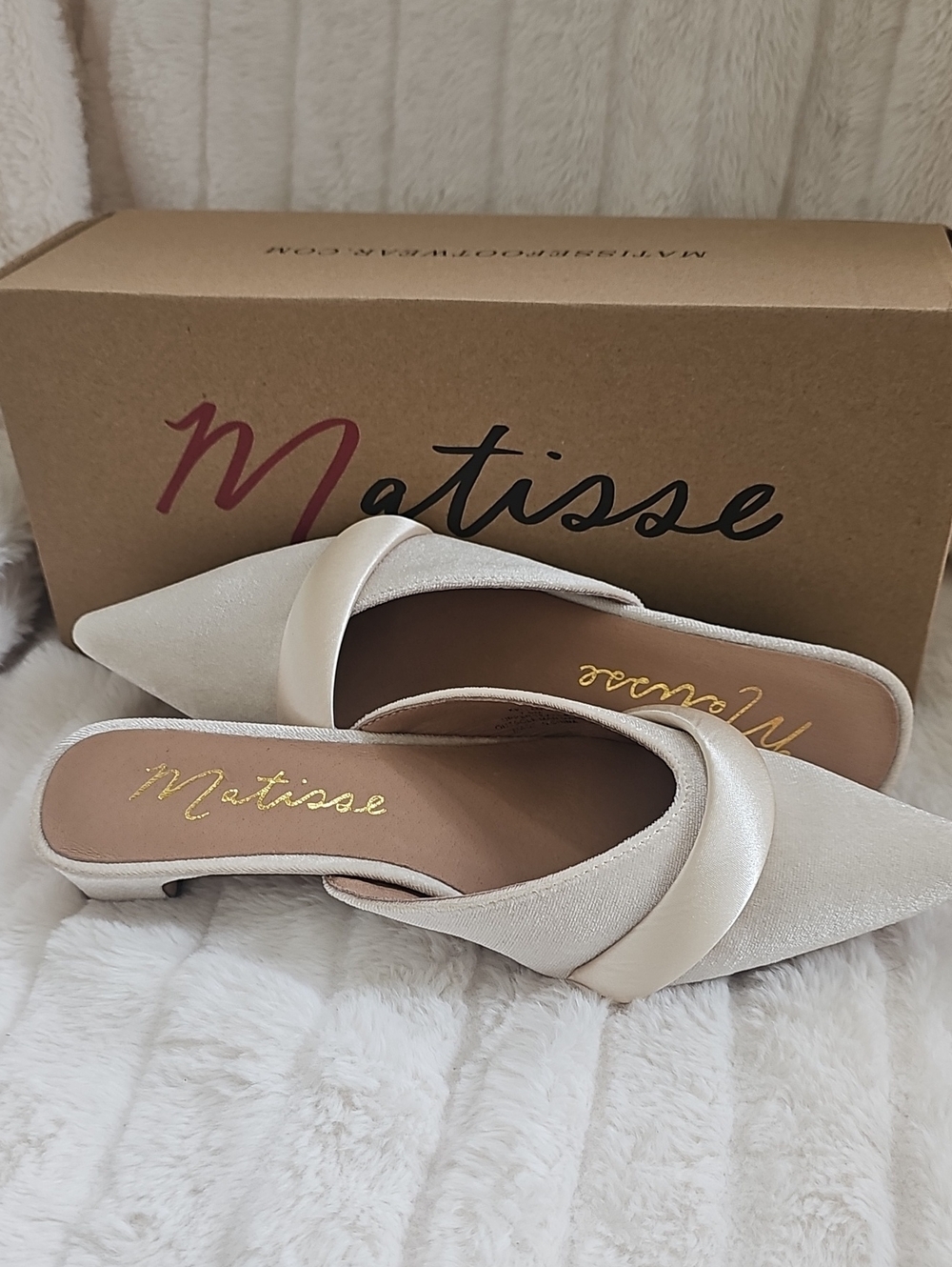 Matisse Cream Pointed Slip-On Mules with Twisted Strap